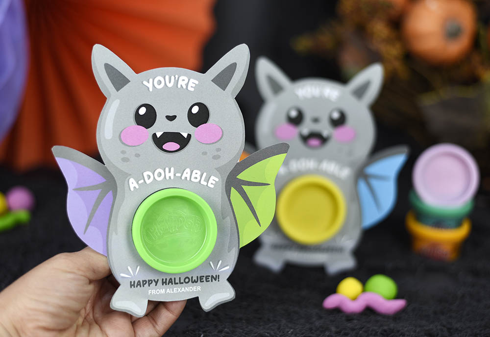 Halloween play doh holder, bat design Halloween play doh holder, bat design